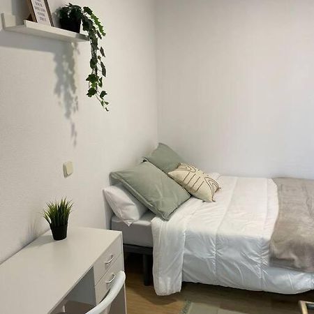 Juan Pantoja, Apartamento Para 2 En Metro Alvarado マドリード エクステリア 写真