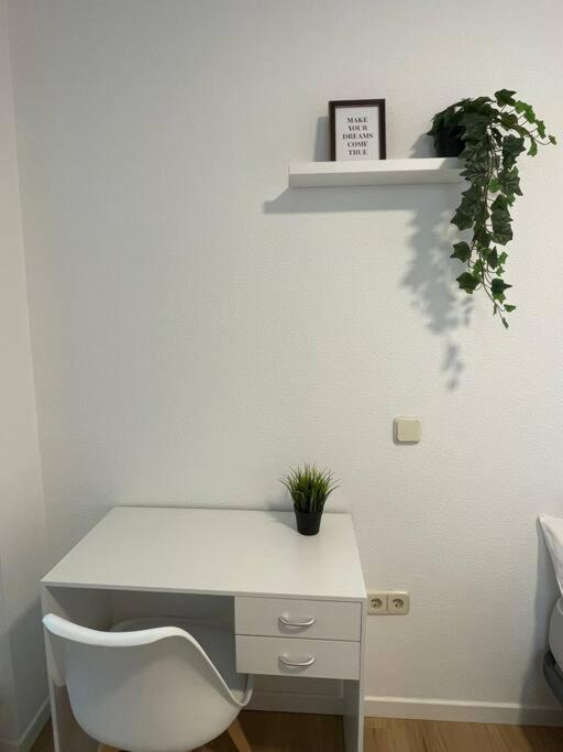 Juan Pantoja, Apartamento Para 2 En Metro Alvarado マドリード エクステリア 写真