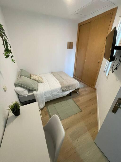 Juan Pantoja, Apartamento Para 2 En Metro Alvarado マドリード エクステリア 写真