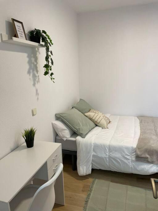 Juan Pantoja, Apartamento Para 2 En Metro Alvarado マドリード エクステリア 写真
